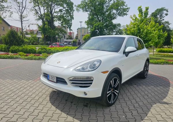 Porsche Cayenne cena 105500 przebieg: 188100, rok produkcji 2014 z Białystok małe 497